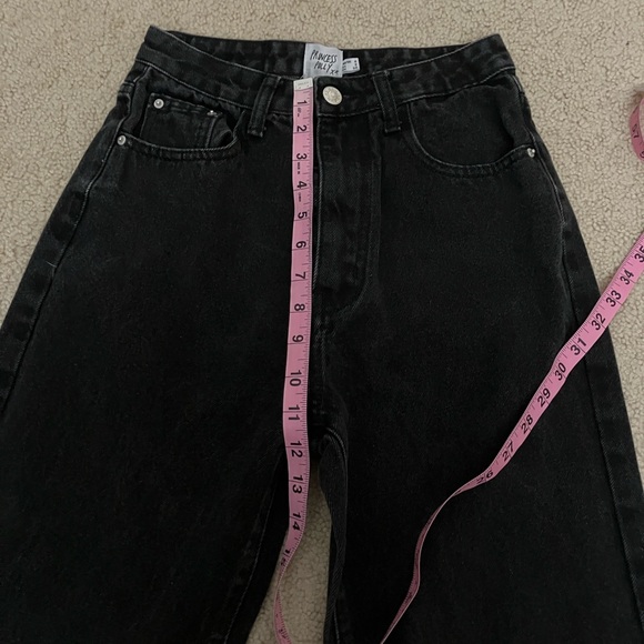 Princess Polly Black Straight Leg Jeans, 100% cotton, 5 pocket, high waist denim - Picture 3 of 7